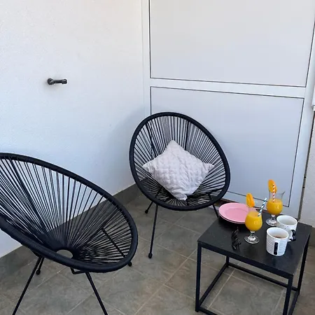 Privat bolig Mrcela With Big Balcony And Sea View *